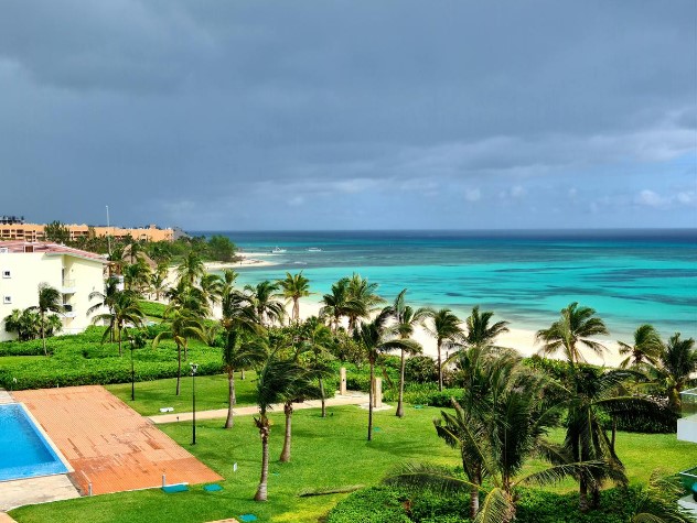 Playa y complejo de viviendas de Quintana Roo