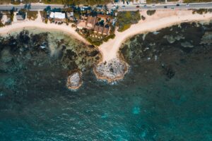 vista de los atractivos naturales, ideales para promocionar y rentar tu departamento en Ensenada