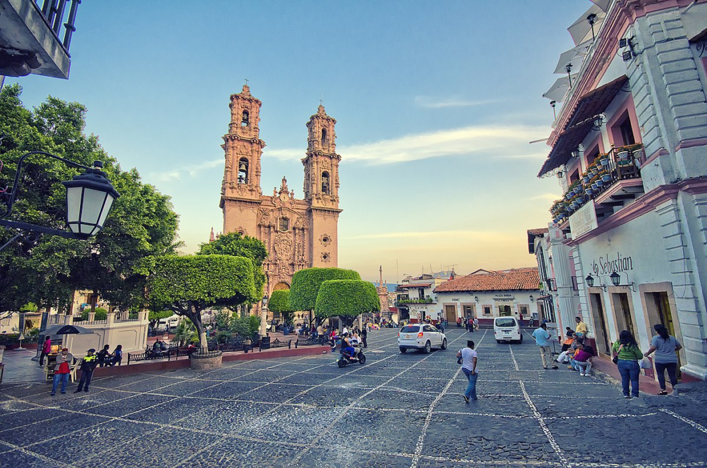 Vista panorámica del centro histórico de Taxco