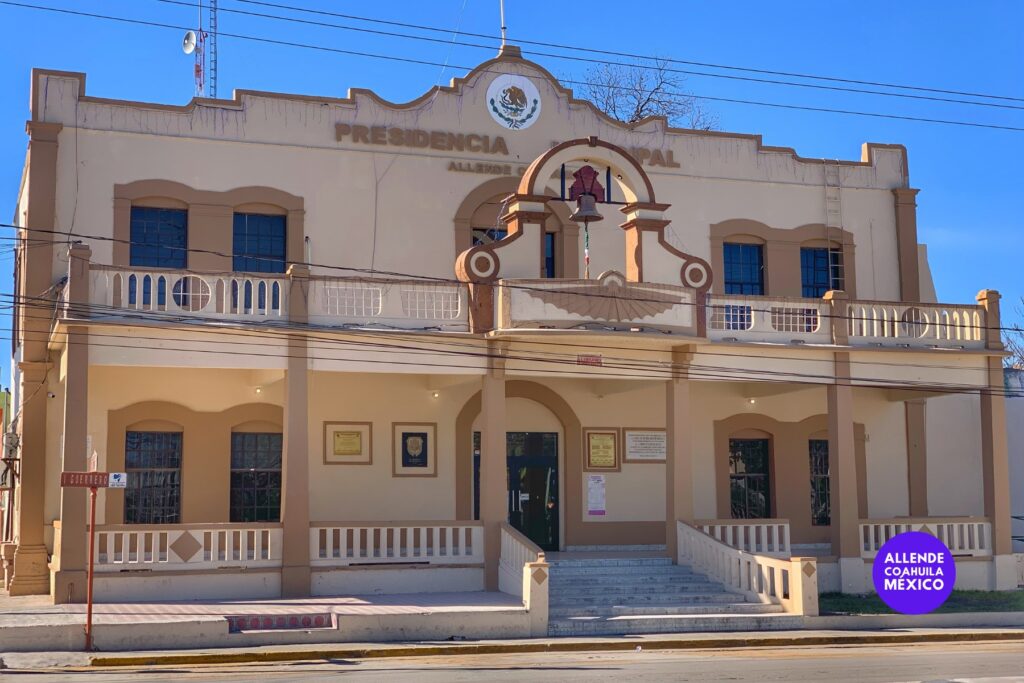 Vista a la Presidencia Municipal de Allende, Coahuila, cerca de esta zona debe rentar tu departamento en Allende para tener buenas ganancias.